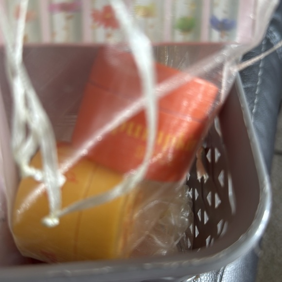 Glow Recipe Bath & Body Set with Pink and Yellow Accents - Picture 3 of 6